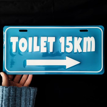 Metal Poster Toilet 15 km Kabartmalı